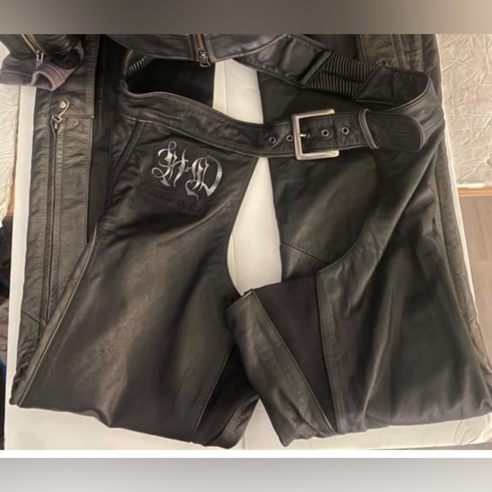 Harley Davidson Ladies Black and Grey Large Chaps